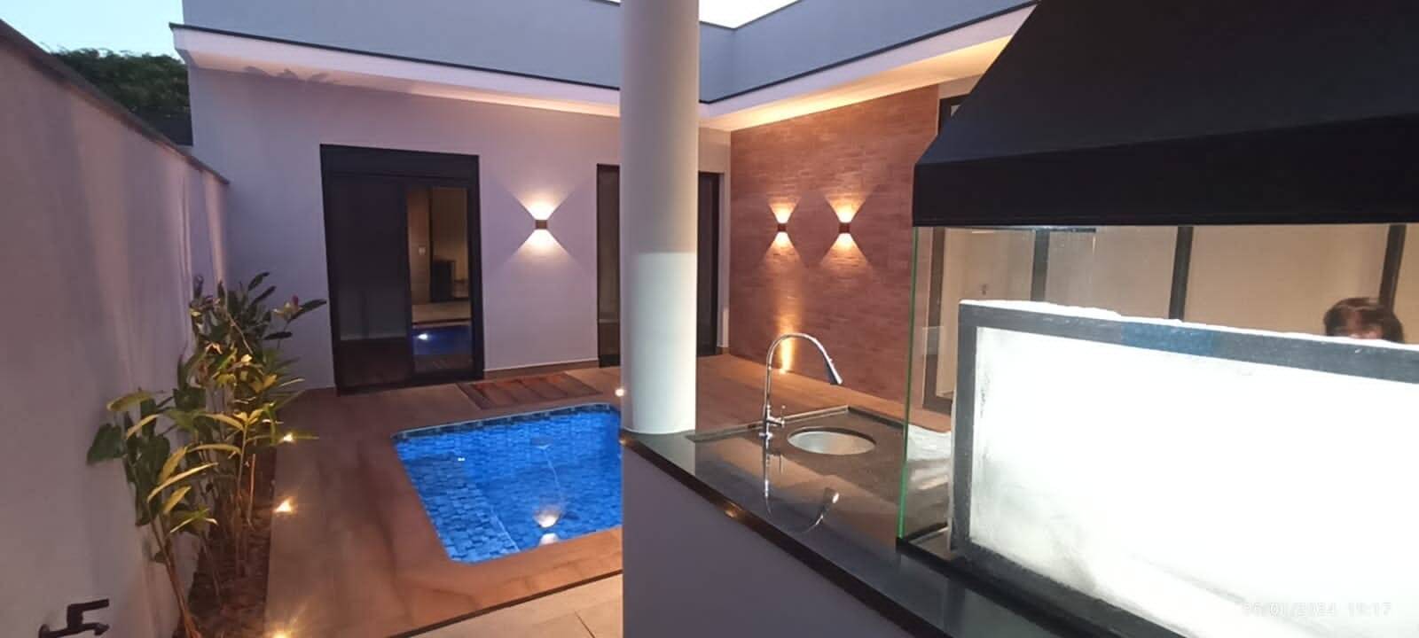#923 - Casa em condomínio para Venda em Sorocaba - SP