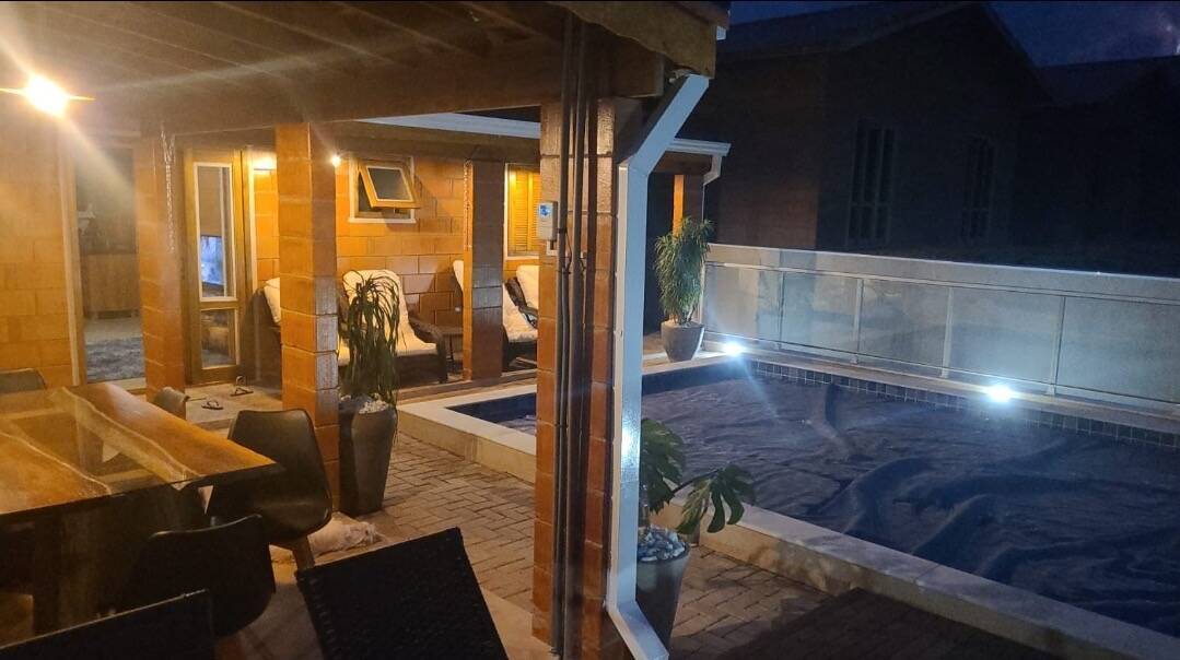 #1567 - Casa para Venda em Mairinque - SP