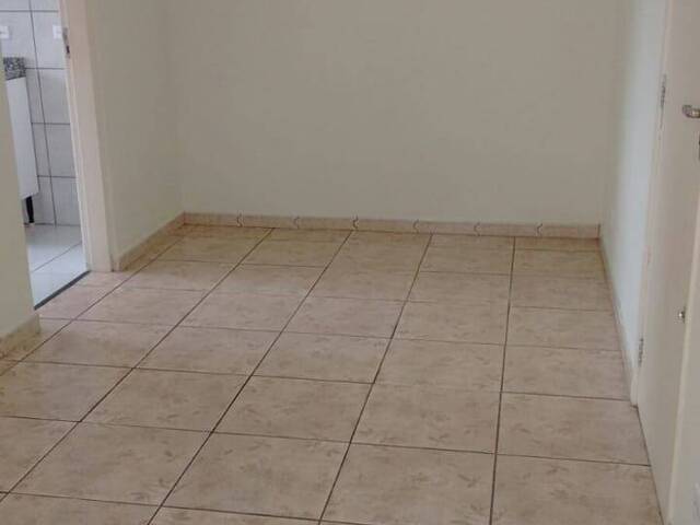 Apartamento para Venda em Cotia - 3