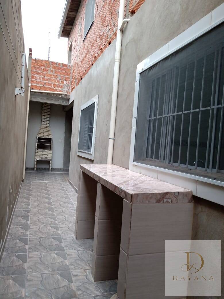 Casa, 3 quartos, 200 m² - Foto 2