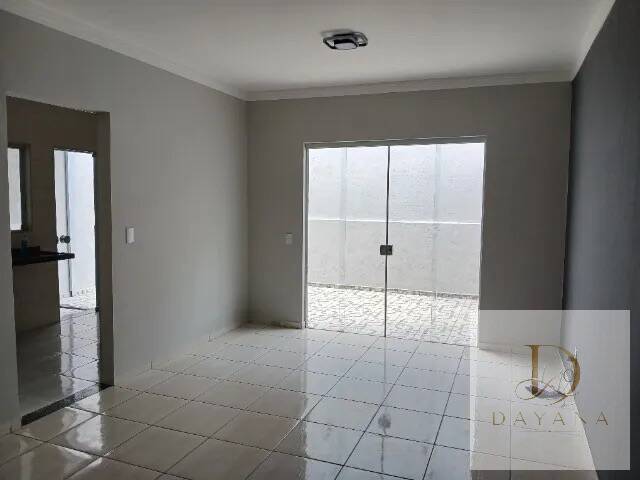 Casa, 3 quartos, 112 m² - Foto 2