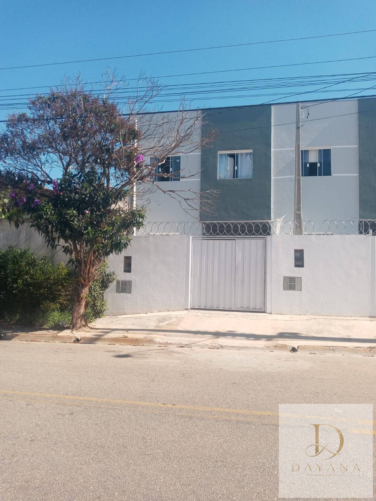 Casa, 2 quartos, 75 m² - Foto 1