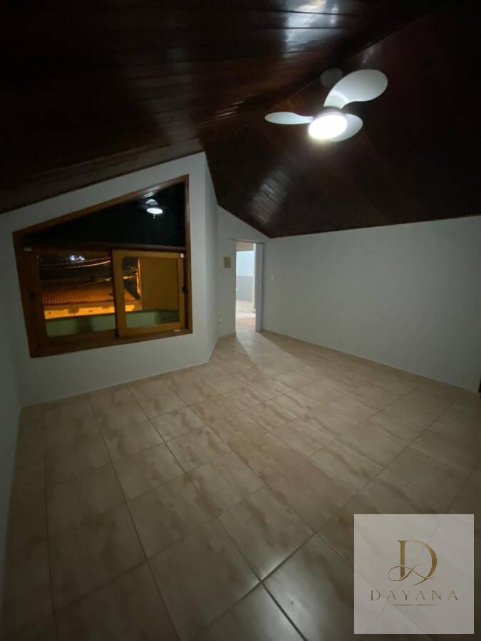 Casa, 4 quartos, 275 m² - Foto 4