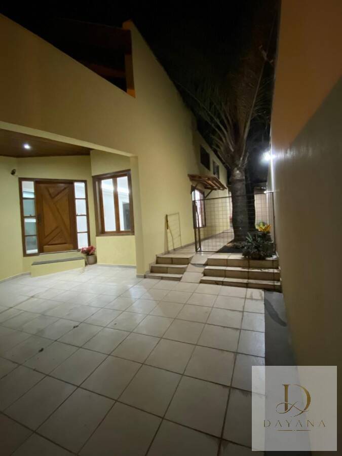 Casa, 4 quartos, 275 m² - Foto 22