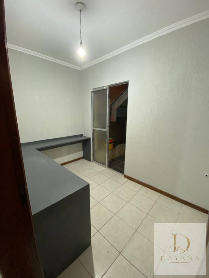 Casa, 4 quartos, 275 m² - Foto 28