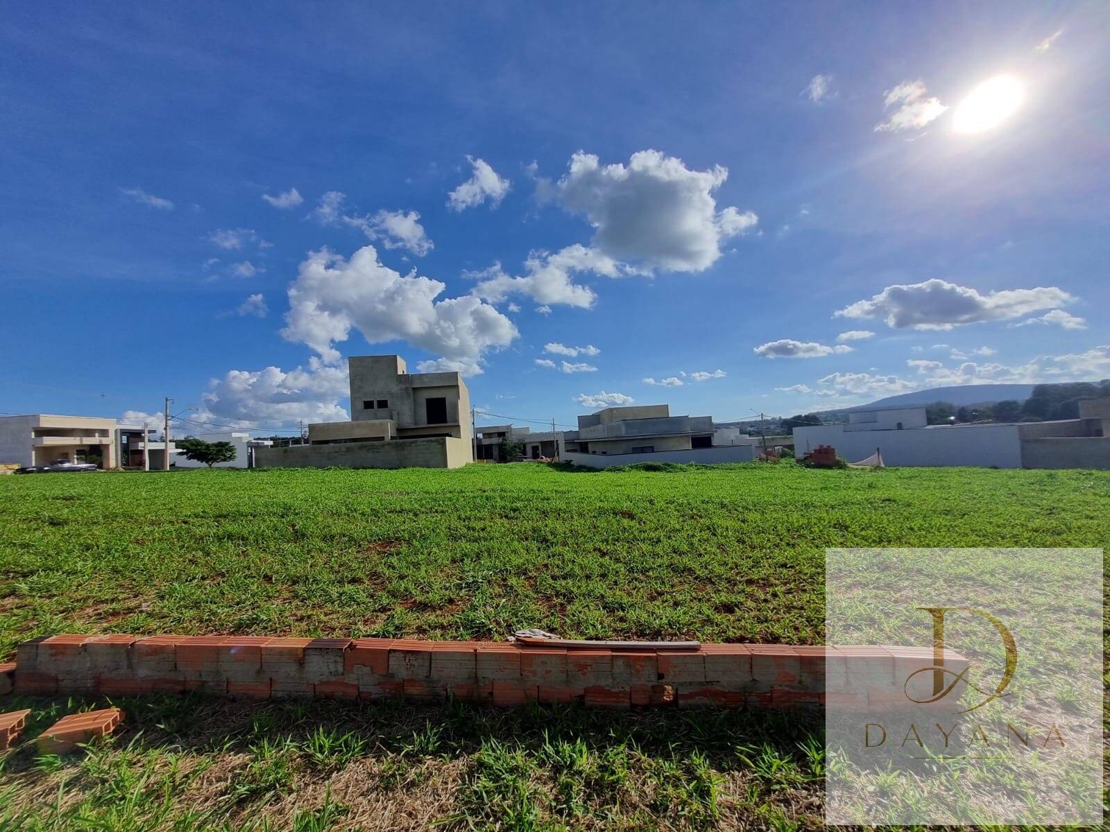 Terreno, 200 m² - Foto 1
